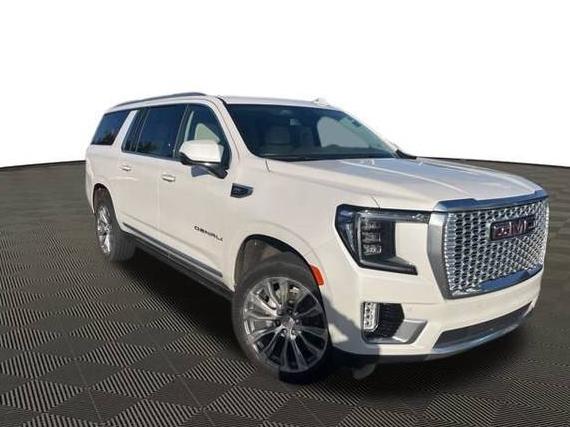 GMC YUKON XL 2023 1GKS2JKL5PR173989 image